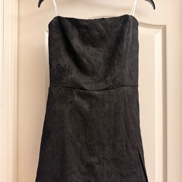 Lulus Charming Ideal Black Jacquard Organza Strapless Tie-back Romper - Size XL - Picture 8 of 8